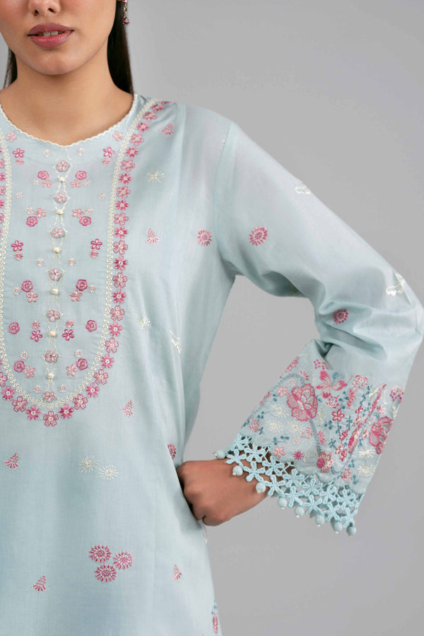 Nishat | Eid Lawn | 42601539