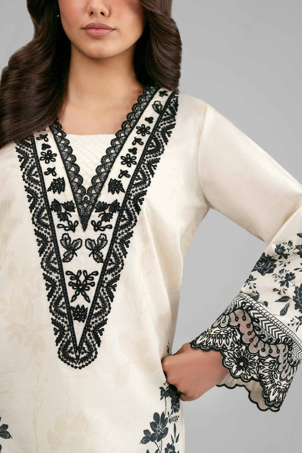 Nishat | Eid Lawn | 42601557