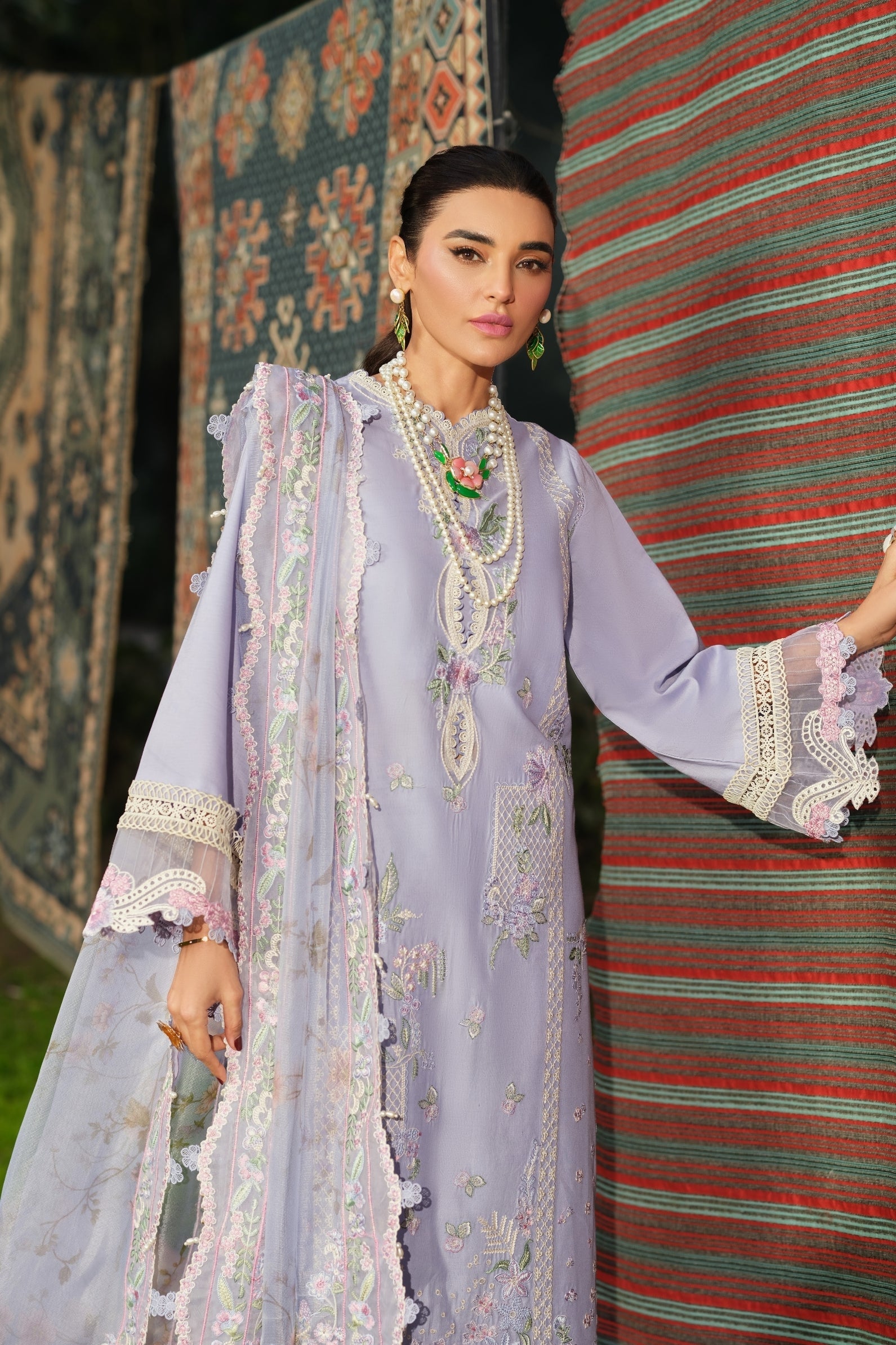 Maryam Hussain | Luxury Lawn 26 | Jasmine