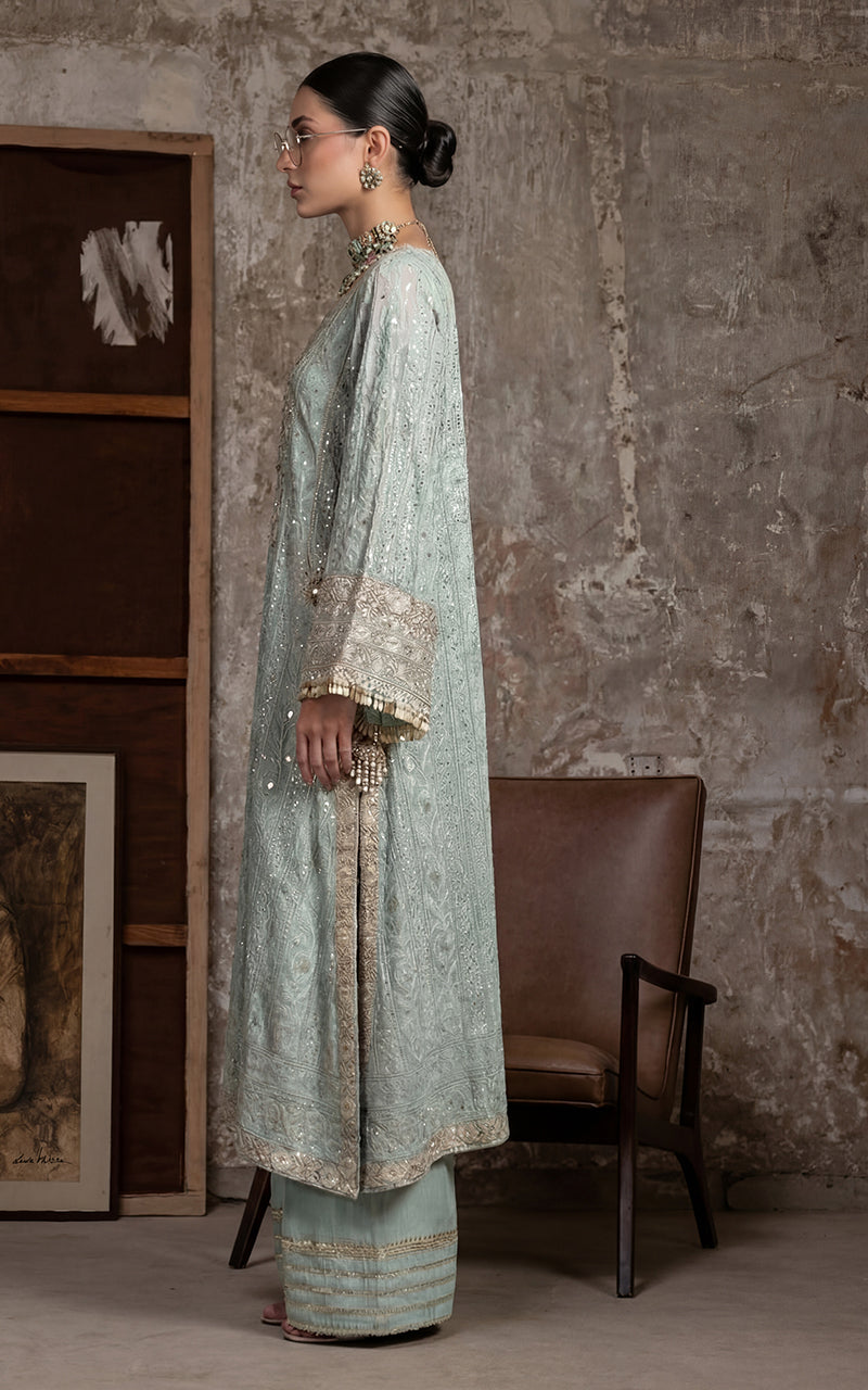 Threads and Motifs | Formal Outfits | 10575
