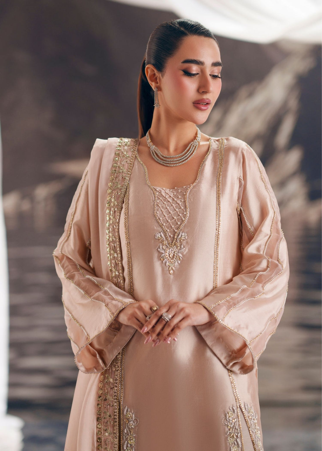 Mehak Yaqoob | Enchante Luxe Edit | Fiona