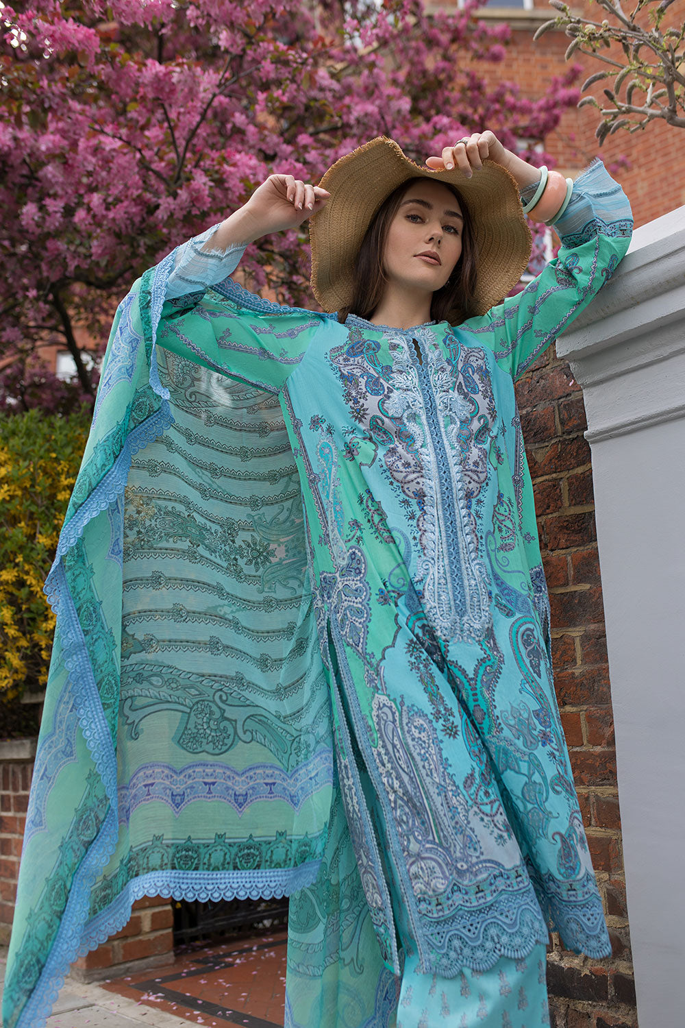 Sobia Nazir | Basics 25 | Design 4B