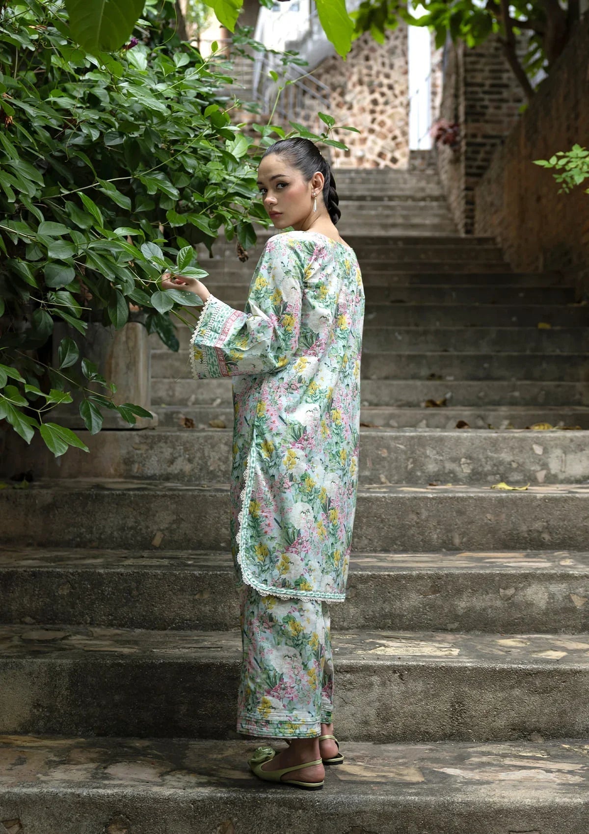 Elaf Premium | Ready to Wear 26 | EPV-6A TOO MUCH PETAL