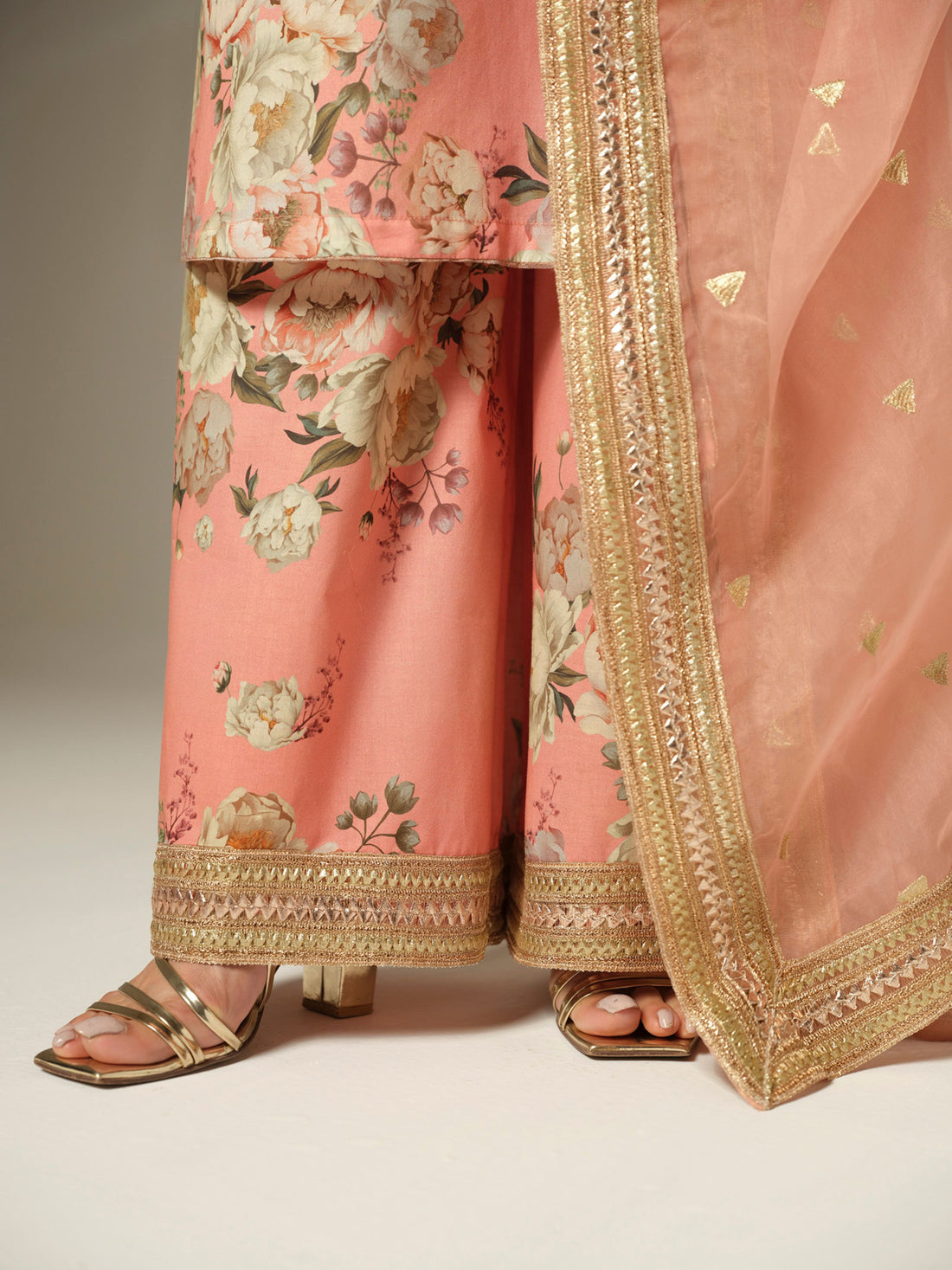Humjoli | Luxury Collection | Camellia