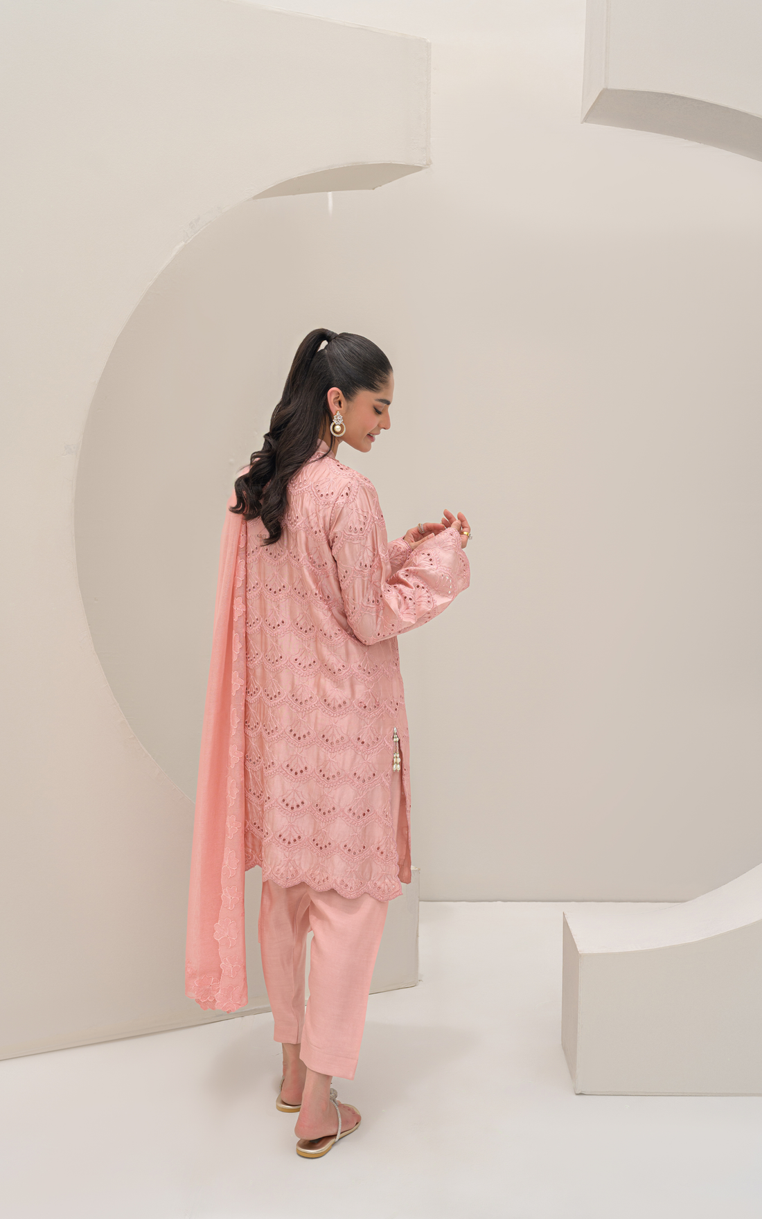 Sana Abbas | Ara Eid Luxe | Sora
