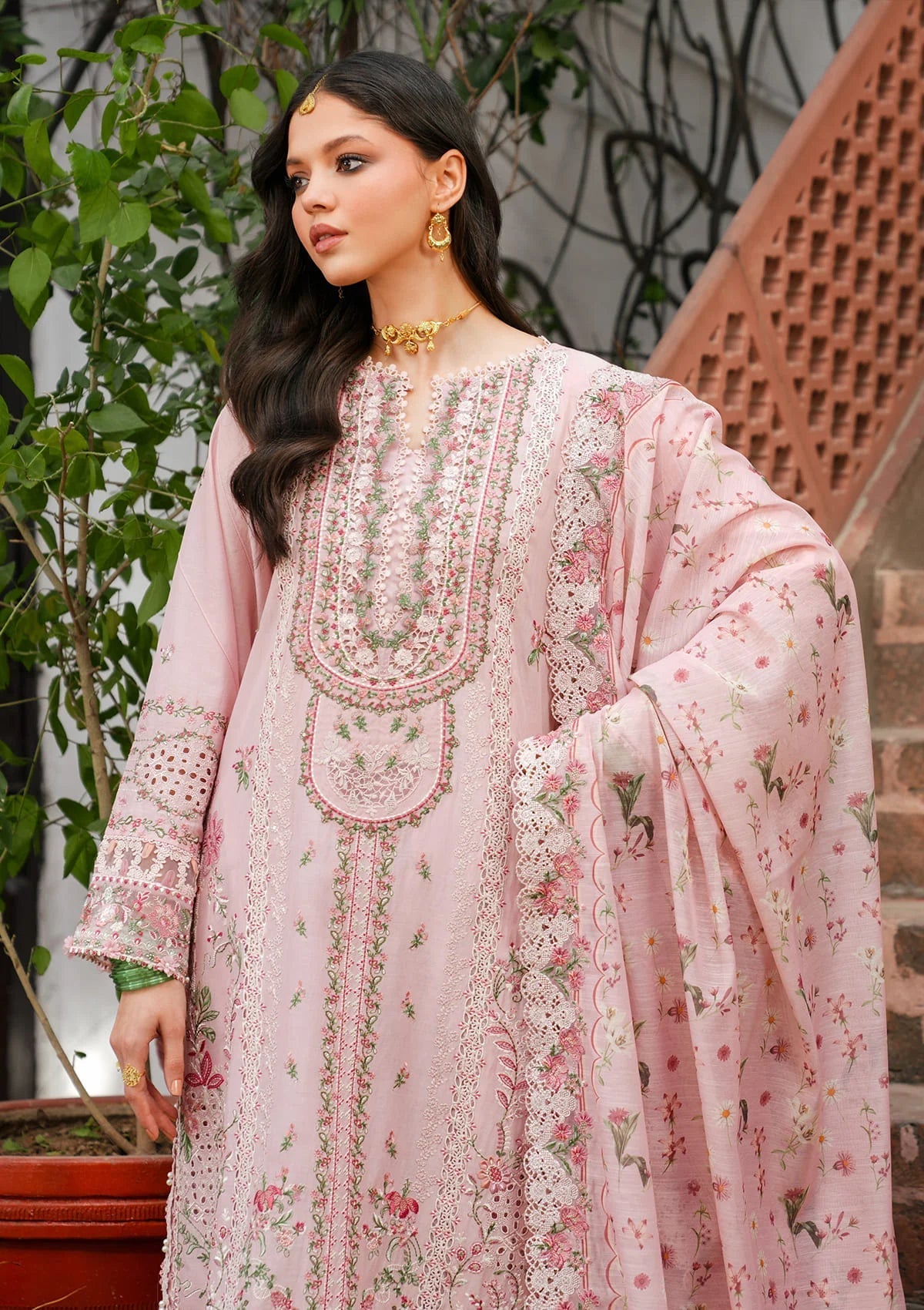 Kahf Premium | Ek Fasana Luxury Lawn 26 | KLB-3A DILNASHEEN