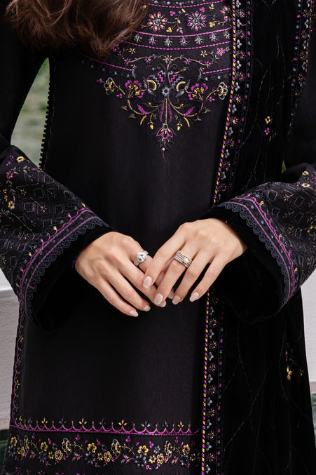 Naqshi | Nuri Khaddar Velvet Marina | Nisma