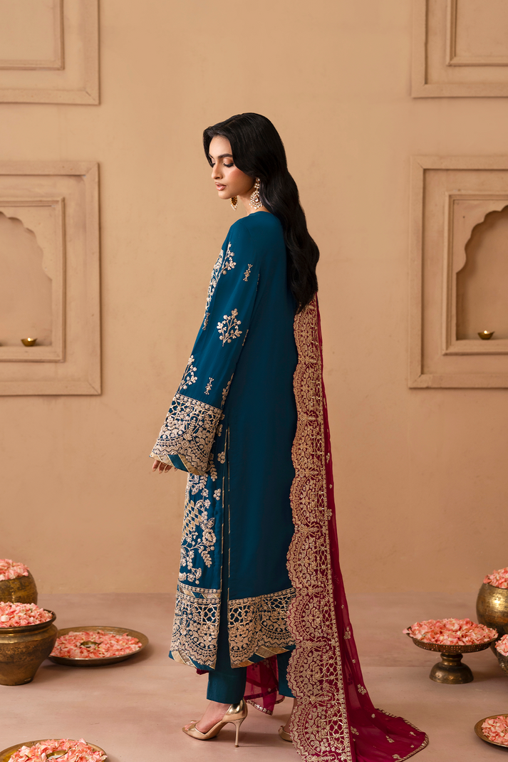 Emaan Adeel | Sheherzadi Formals 25 | KAVYA