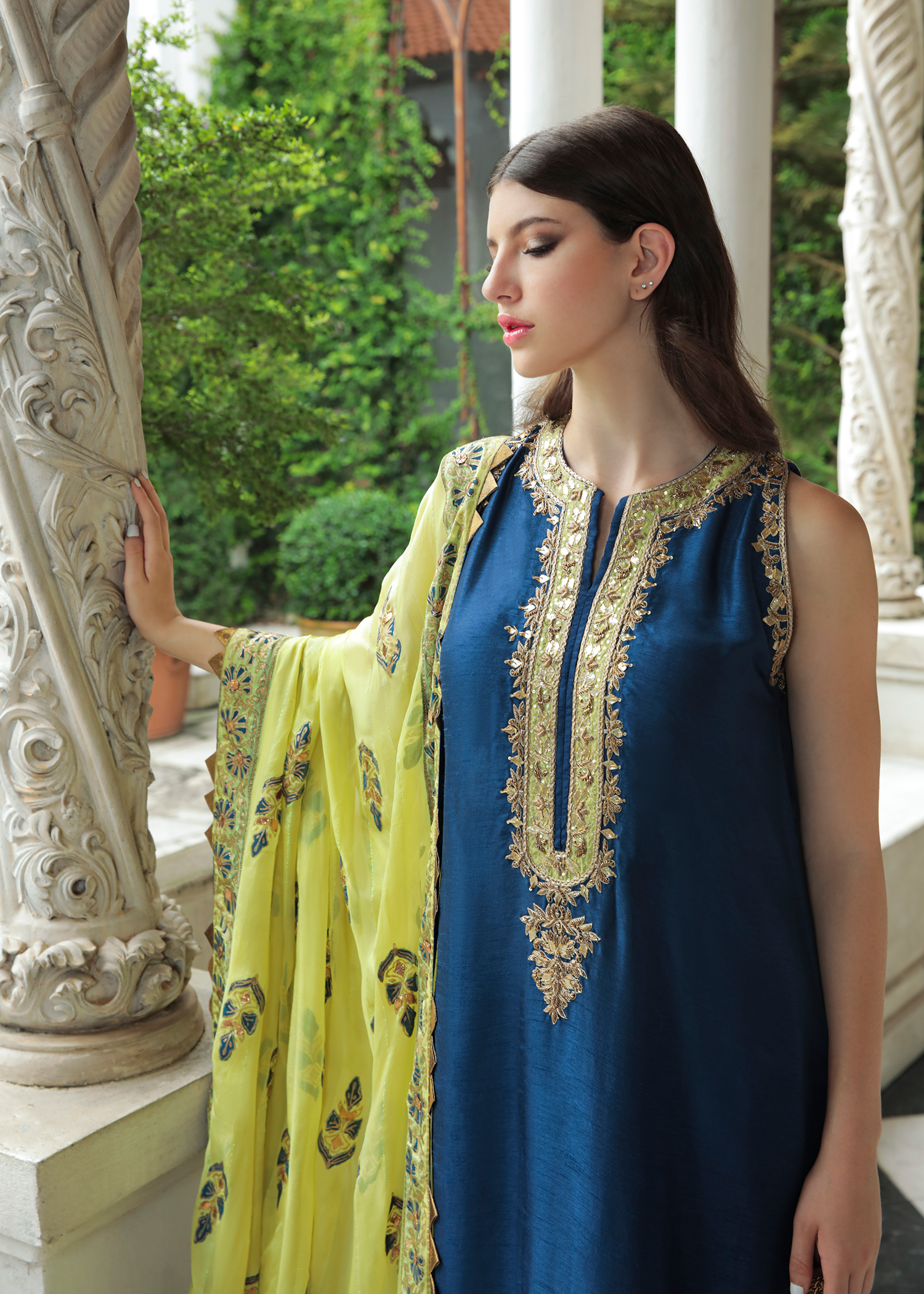 Purple Haze Pret Studio | Apsara Formals | Midnight blue outfit