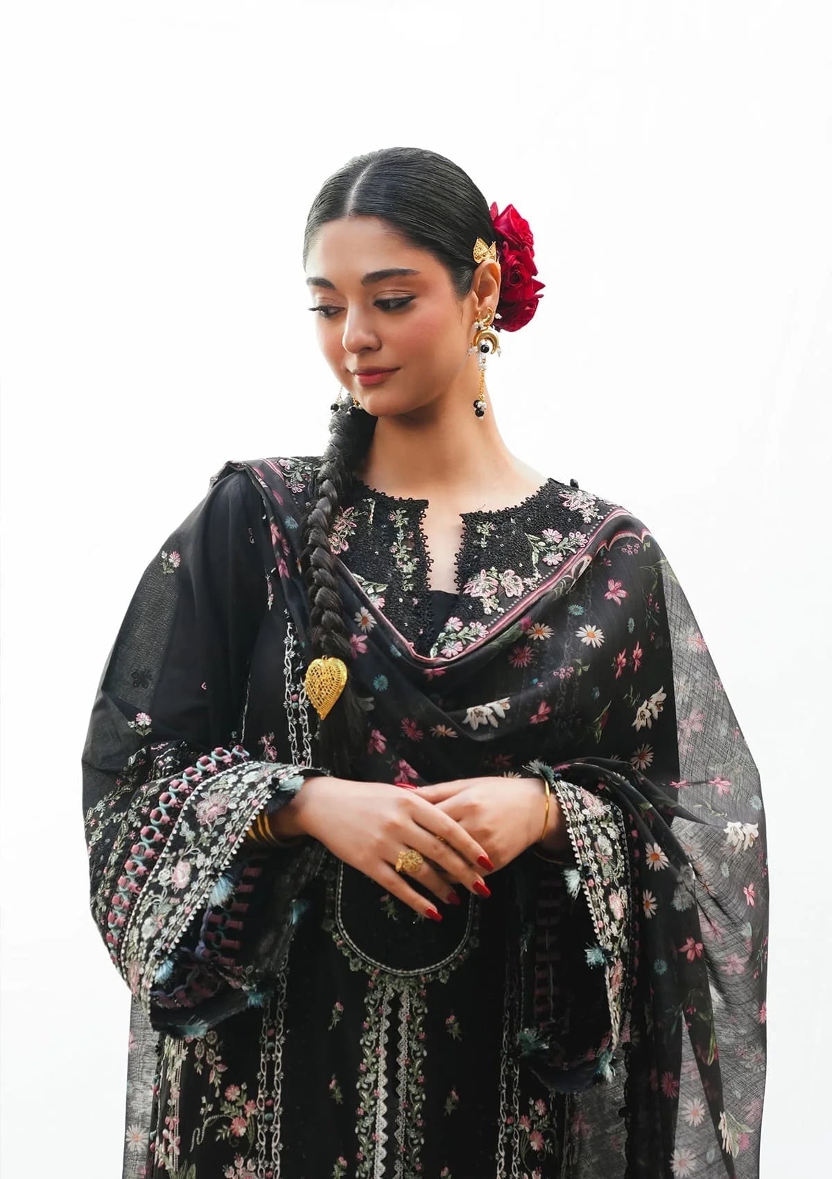 Kahf Premium | Ek Fasana Luxury Lawn 26 | KLB-3B SIYAARA