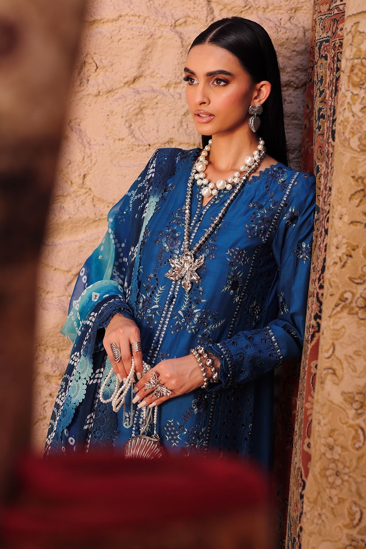 Nureh | Bazaar Luxe 25 | NE-160