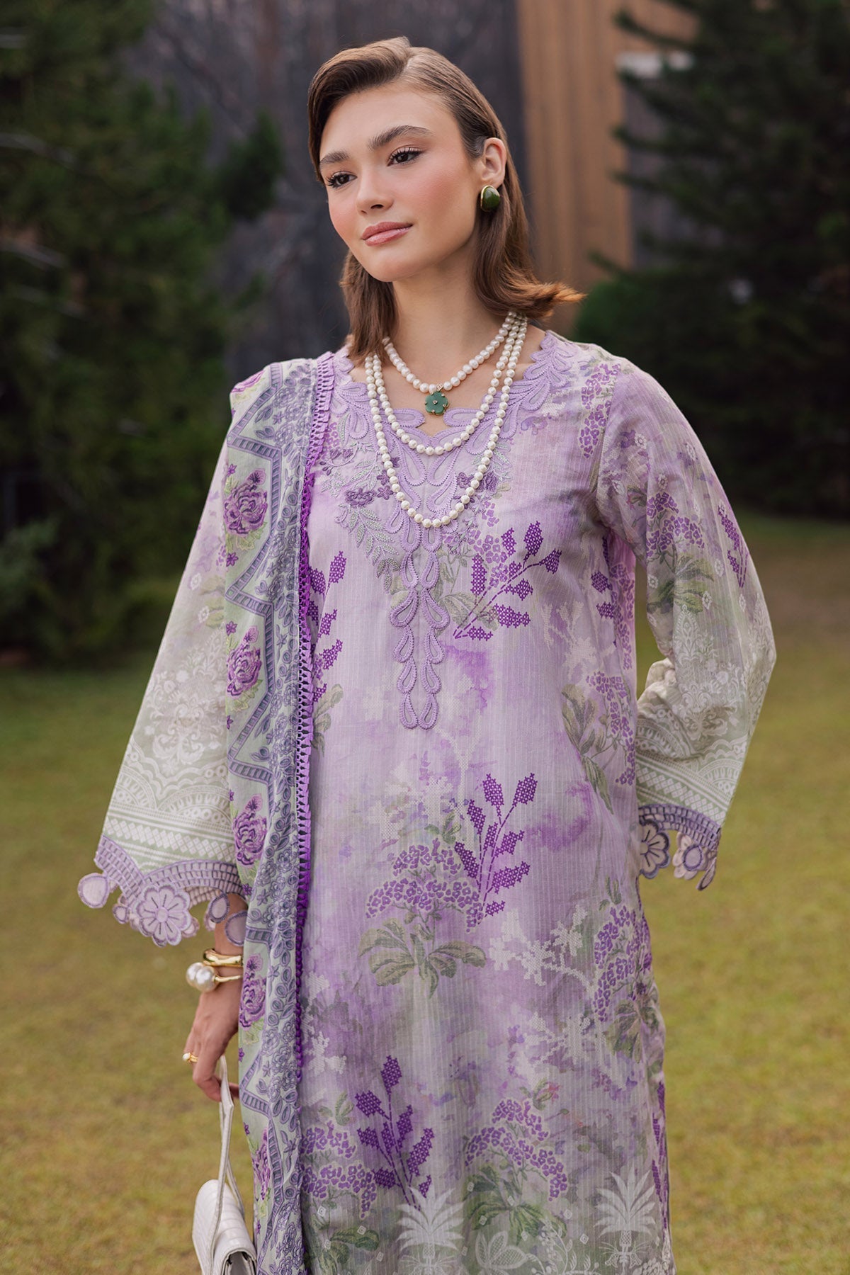 Nureh | Gardenia Lawn 26 | NSG-211