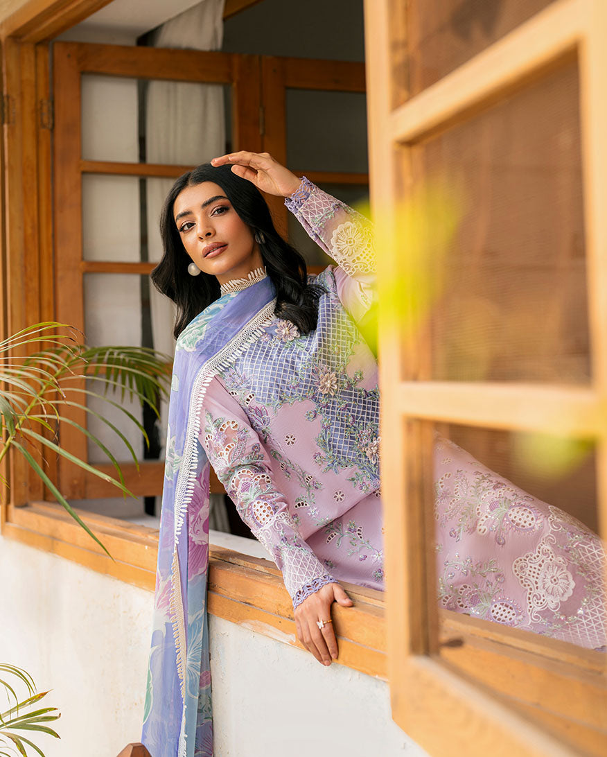 Roheenaz | Aashiyana Lawn |Hafsa