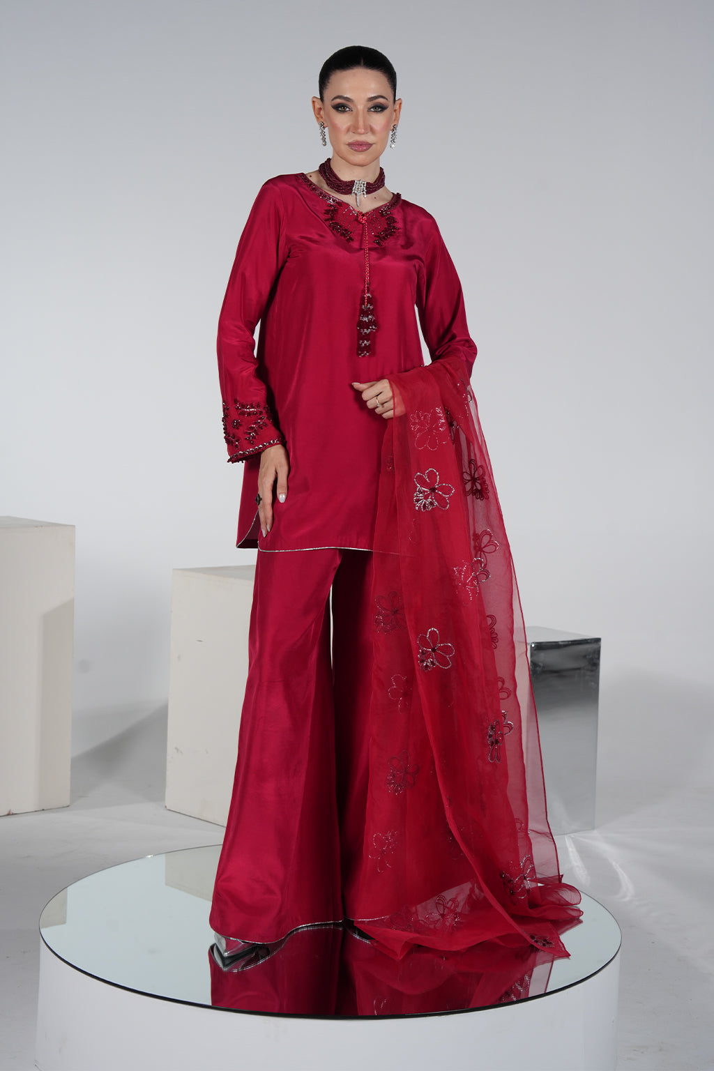 Amave | Oro Luxury Wear | AM-08