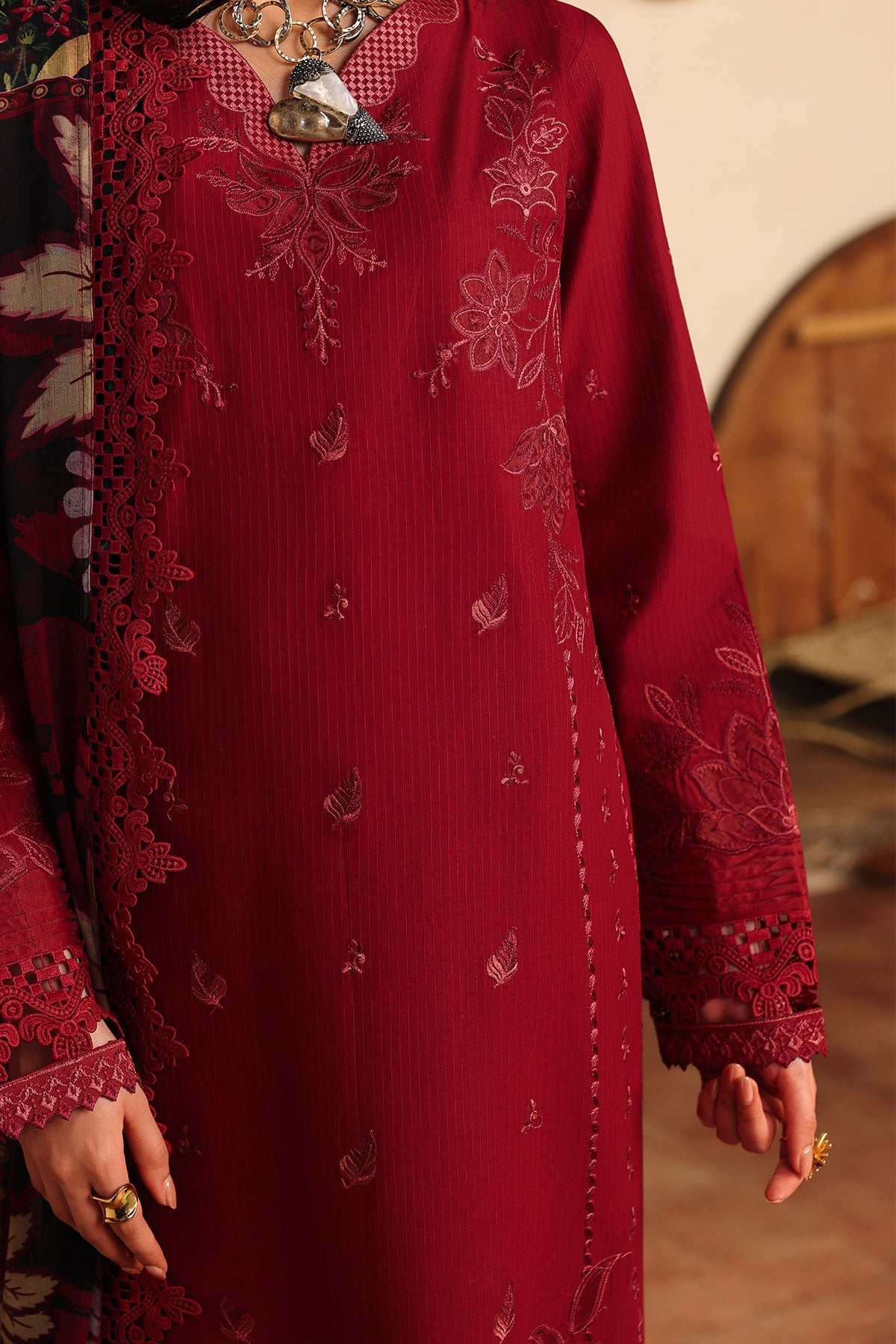 Nureh | Raha Lawn | NE-248