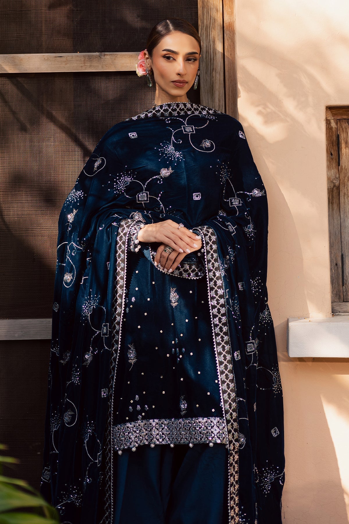 Nureh | Maya Velvet | NW-114