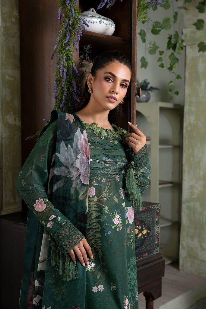 Sobia Nazir | Vital Lawn 25 | 5B