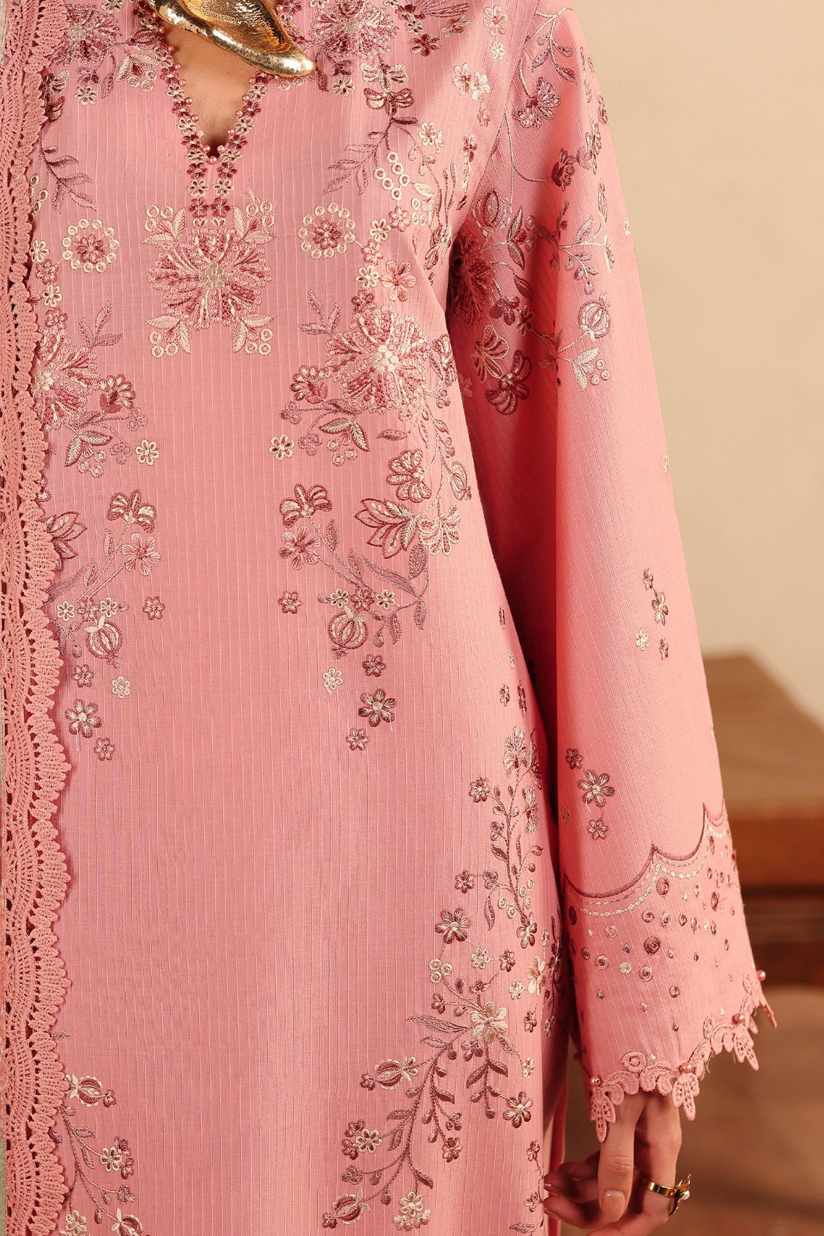 Nureh | Raha Lawn | NE-249