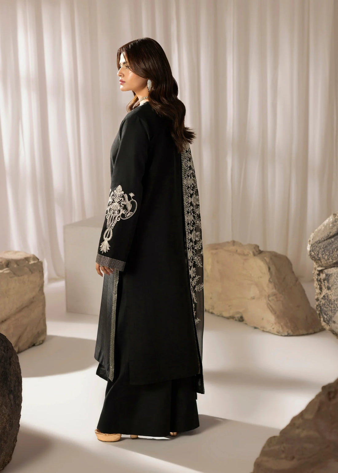 Jamnii | Silk Atelier Pret 26 | MIDNIGHT BOW