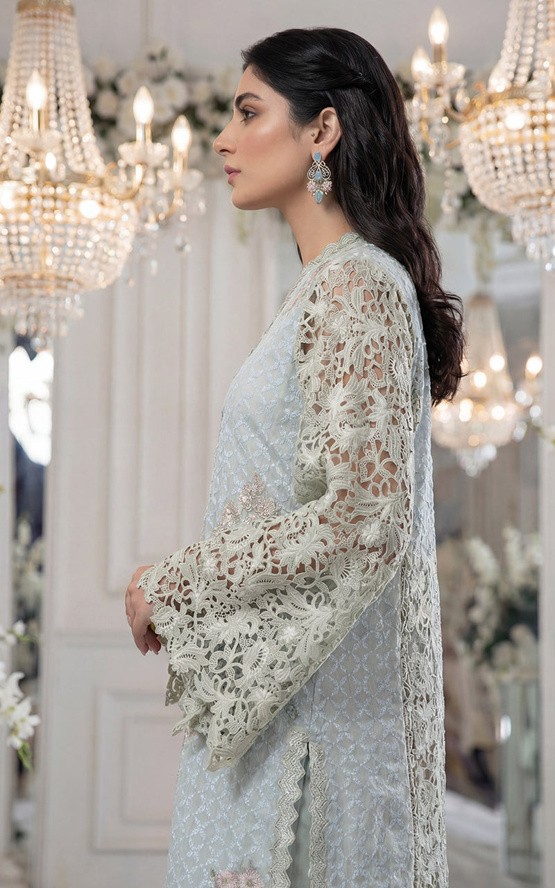Threads and Motifs | Formal Outfits | 10550