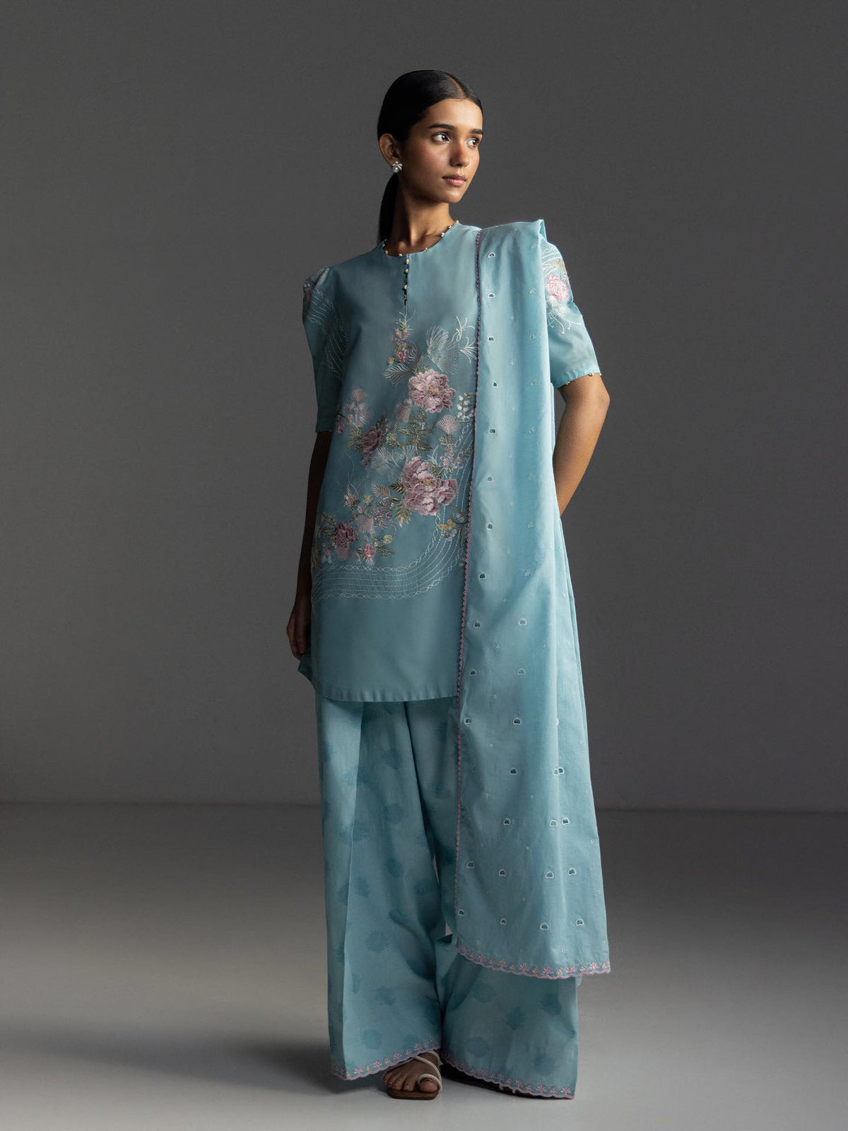 Zara Shahjahan | Coco Lawn 26 | Evia-9B