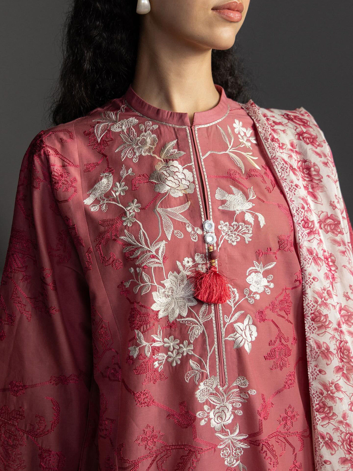 Zara Shahjahan | Coco Lawn 26 | Aviona-3B