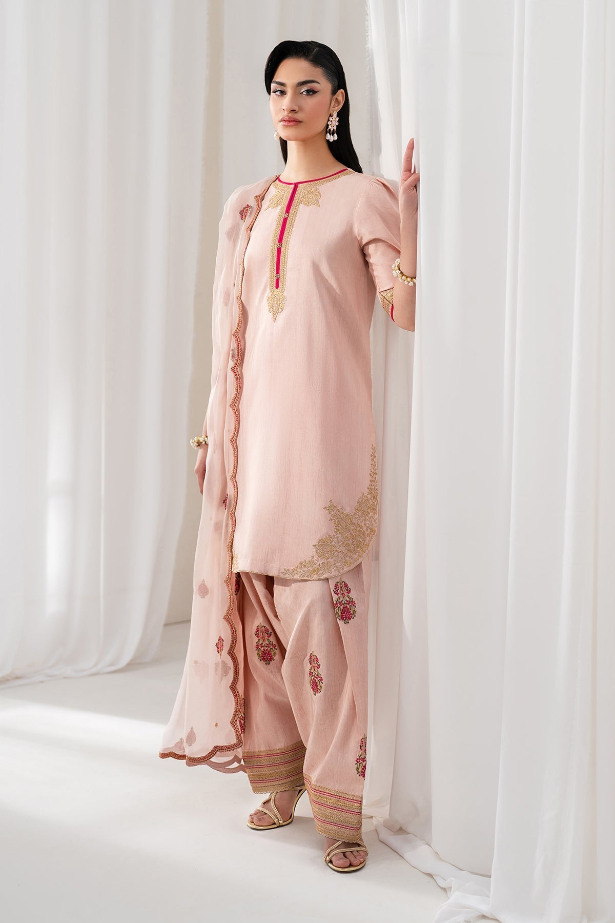 Baroque | Formal Collection | UF-4136