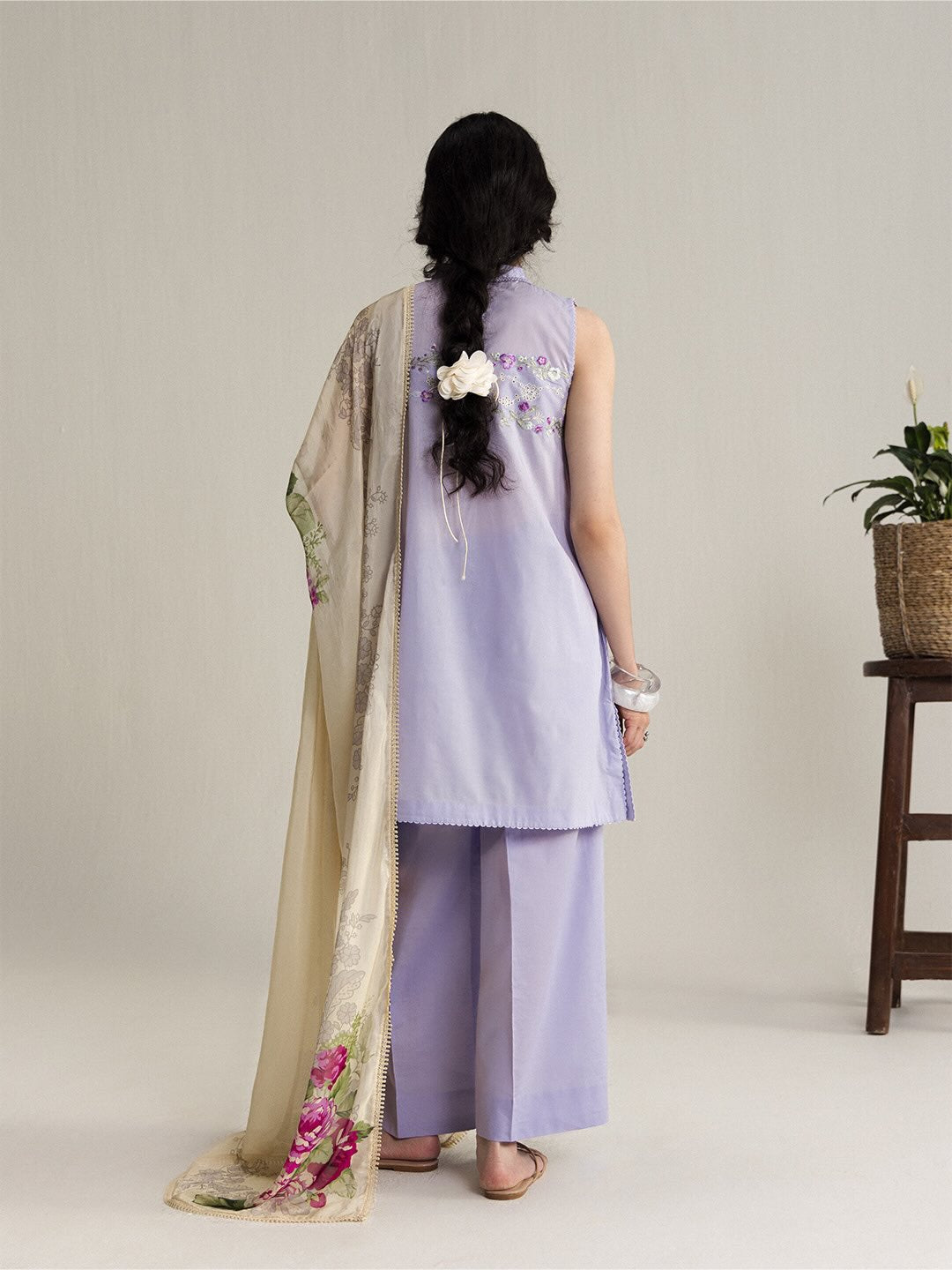 Zara Shahjahan | Coco Lawn 26 | Yura-3B