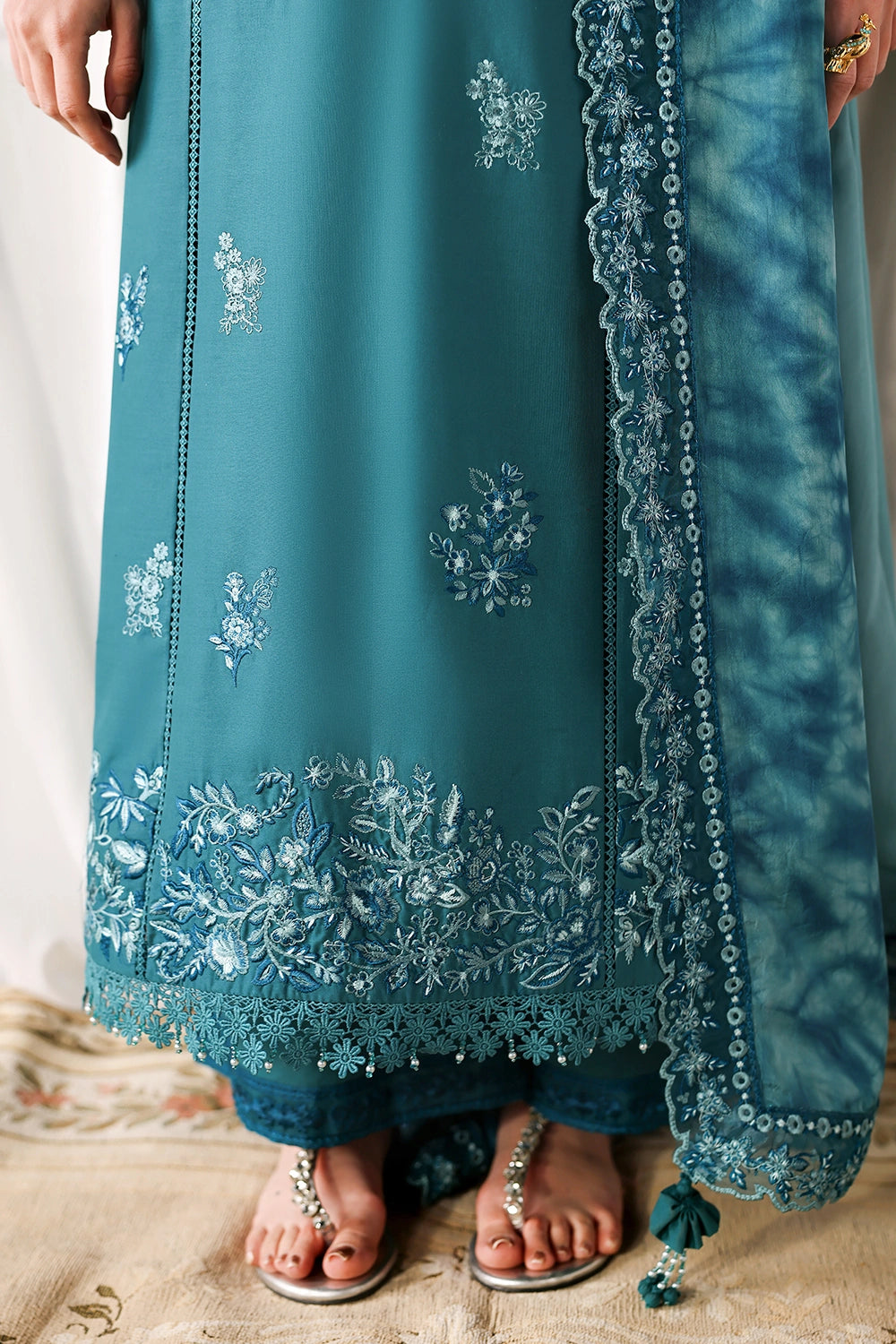 Azure | Luxury Lawn 26 | Sea Breeze