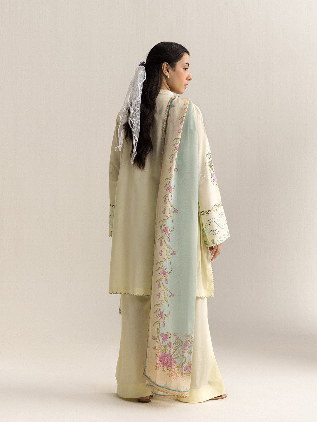 Zara Shahjahan | Coco Lawn 26 | Arlo-7A