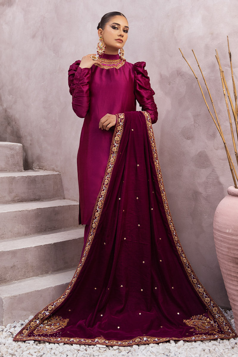Chic Ophicial | Velveteen Luxury Fall Collection | Sabrina