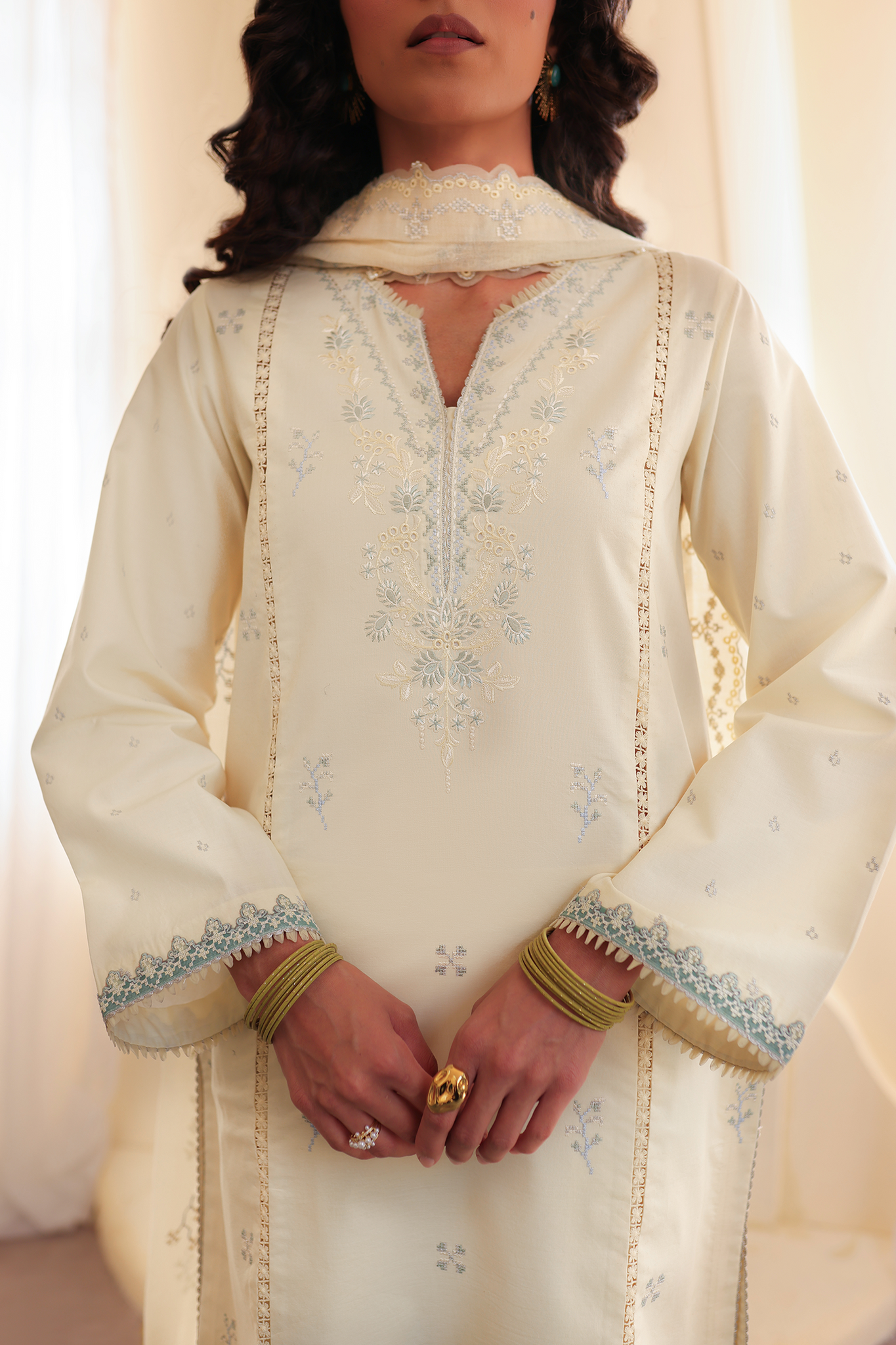 Seran | Nayab Eid Lawn | HINA