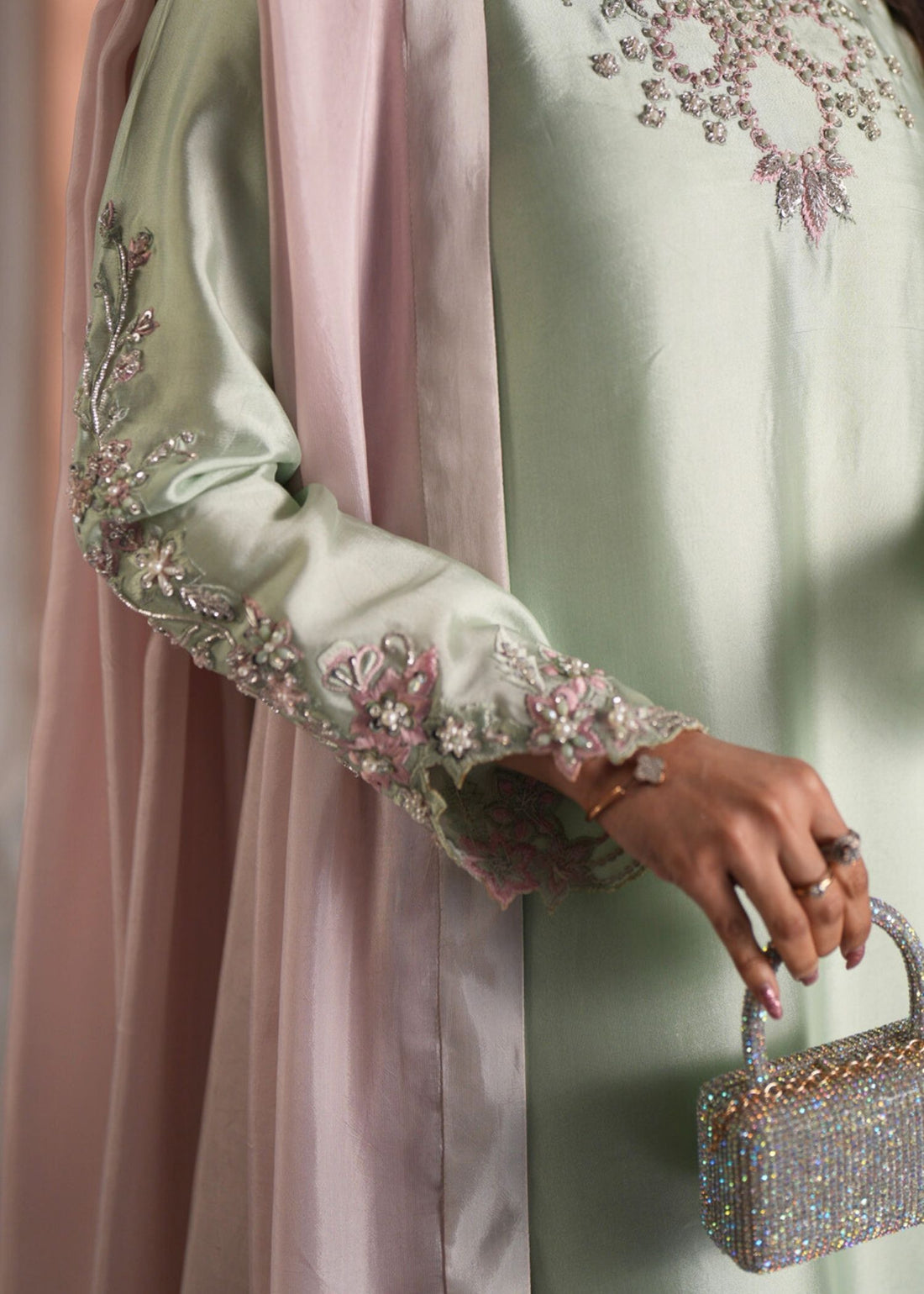 Mehak Yaqoob | Enchante Luxe Edit | Aurea