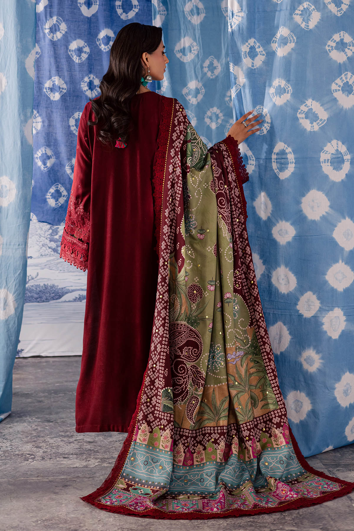 Nureh | Bazaar Luxe 25 | NE-204