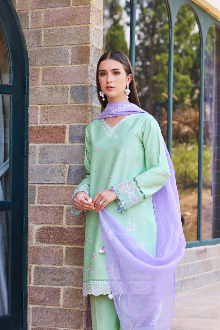 Farasha | Sorine Summer 26 | Aqua Cloud