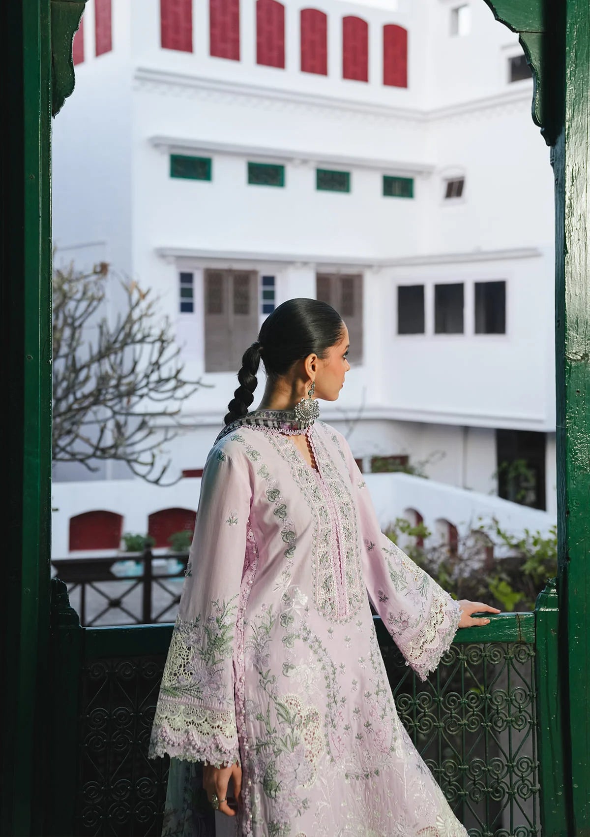 Kahf Premium | Ek Fasana Luxury Lawn 26 | KLB-4A MEHAK