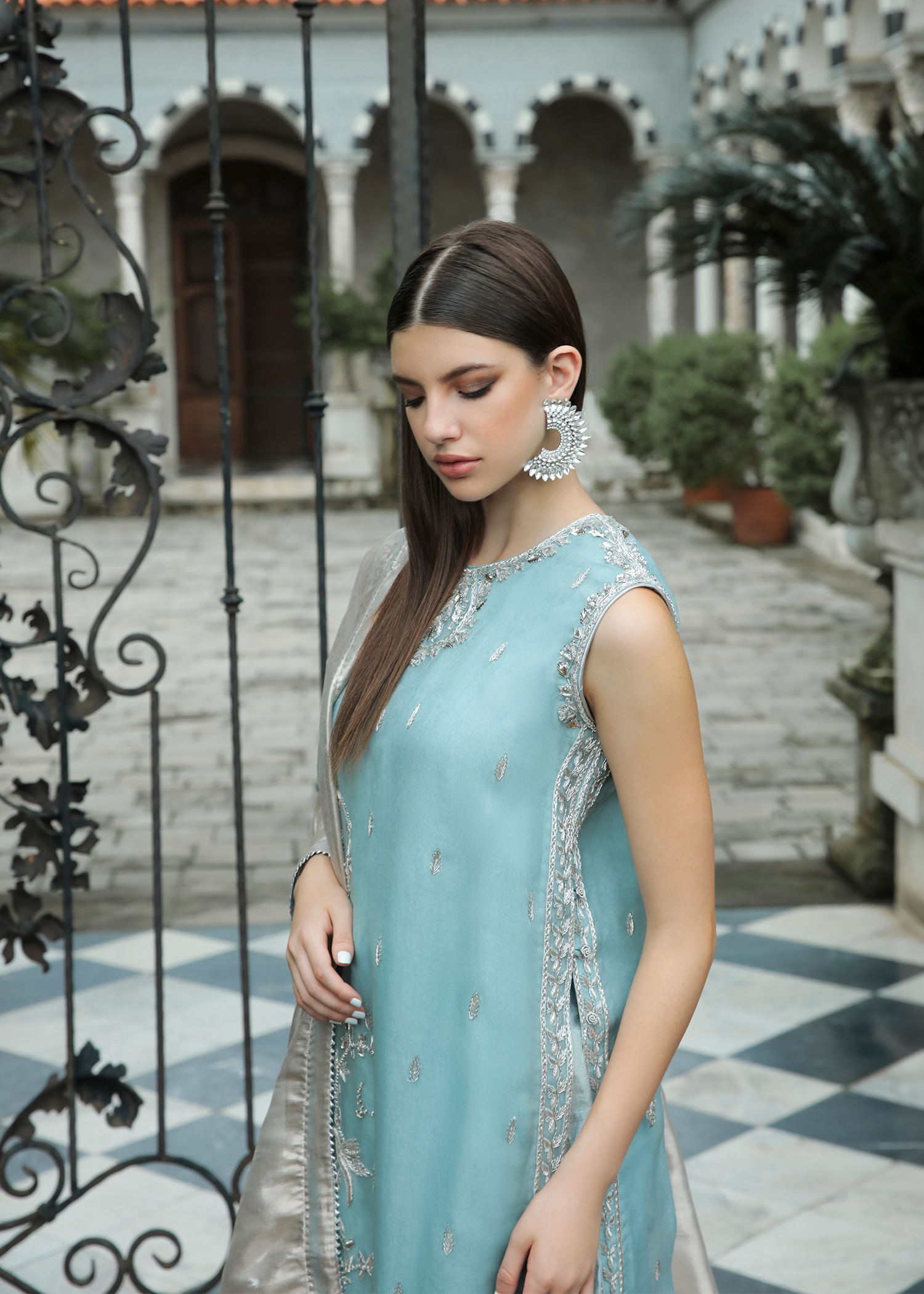 Purple Haze Pret Studio | Apsara Formals | Ice Blue Organza Outfit