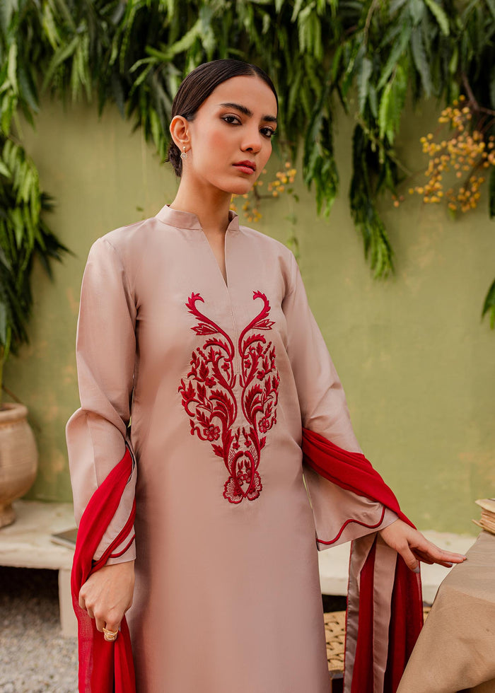 Allure | Syera Pret | DUSK