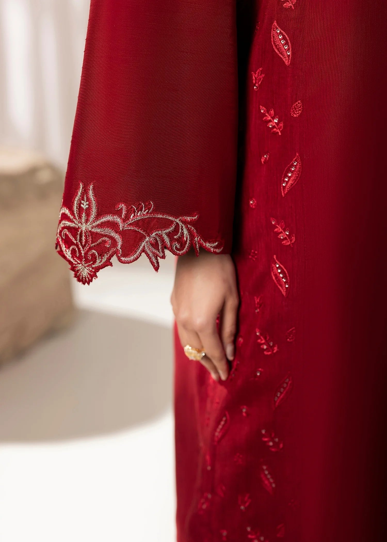 Jamnii | Silk Atelier Pret 26 | CHERRY BLOOM