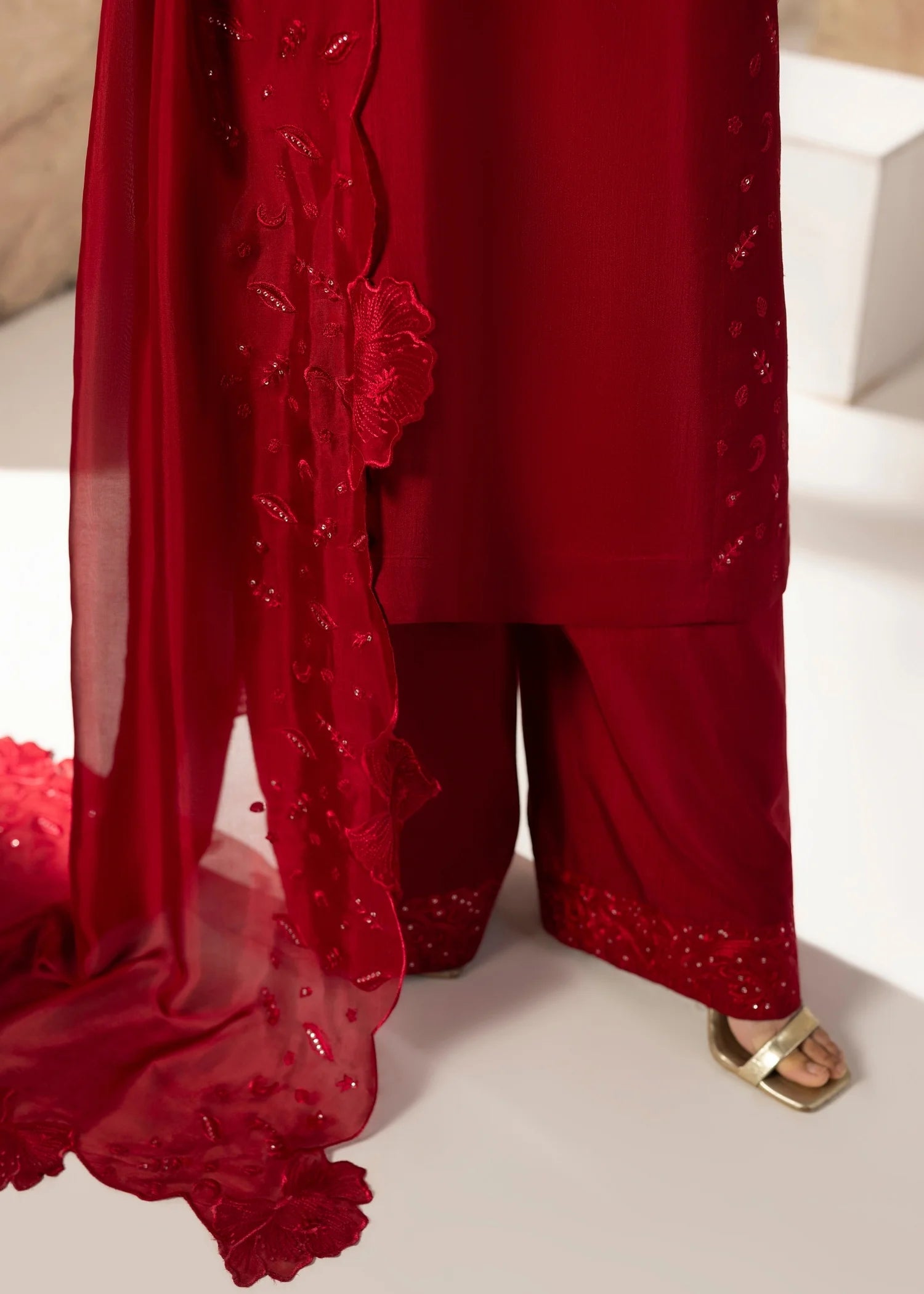 Jamnii | Silk Atelier Pret 26 | CHERRY BLOOM