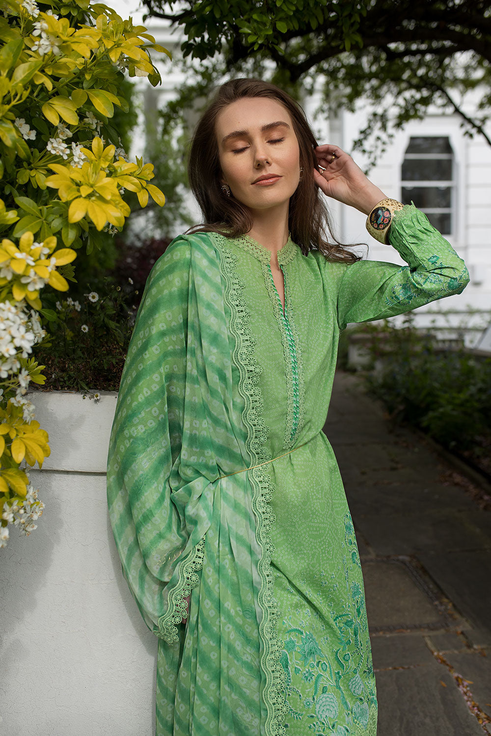 Sobia Nazir | Basics 25 | Design 7B