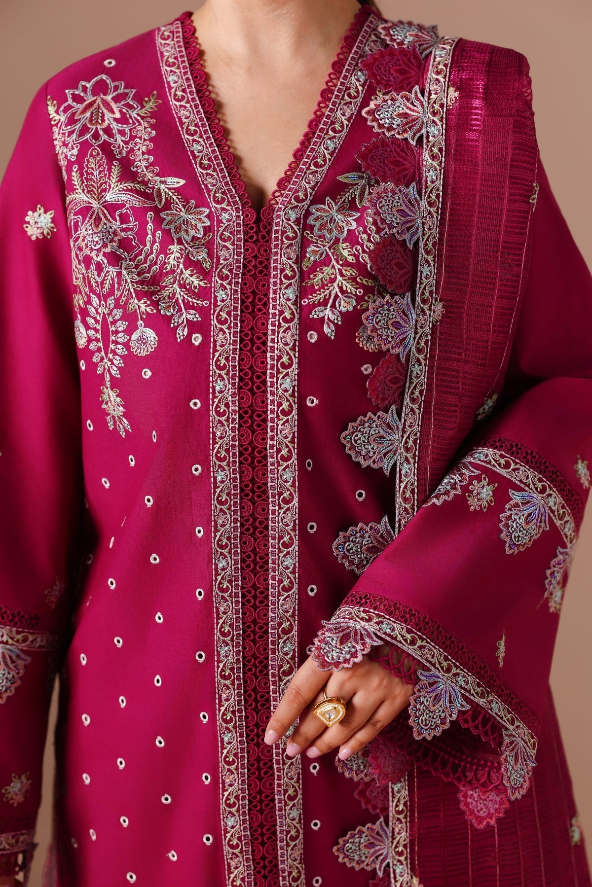 Akbar Aslam | Elan Luxury Lawn 26 | Marjaan