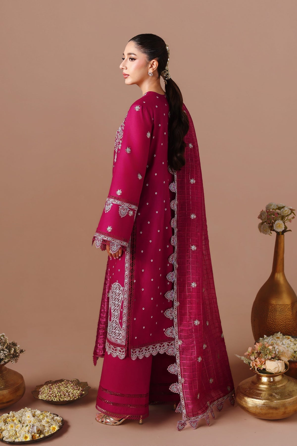 Akbar Aslam | Elan Luxury Lawn 26 | Marjaan