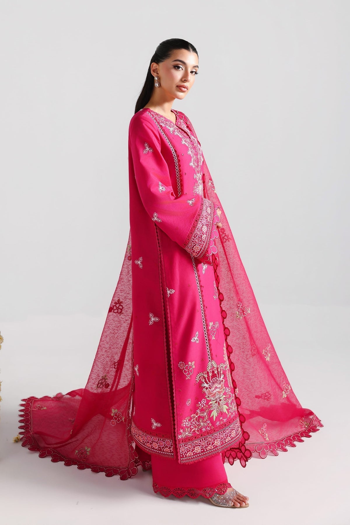 Akbar Aslam | Elan Luxury Lawn 26 | Raniya
