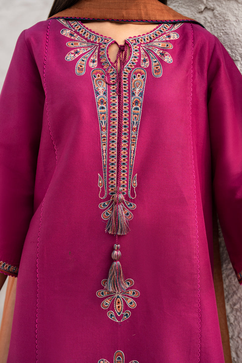 Jazmin | Summer Lawn 25 | USE-9114