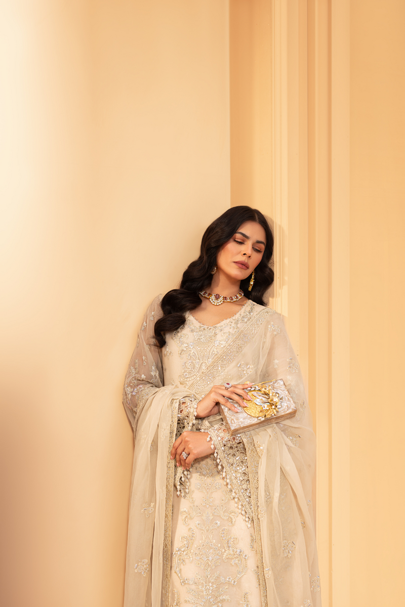 Lavish Premium | Nikhaar Formals | PEARL BUSH