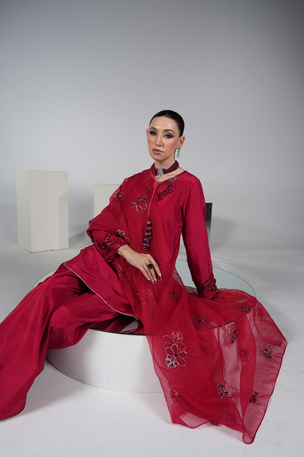 Amave | Oro Luxury Wear | AM-08