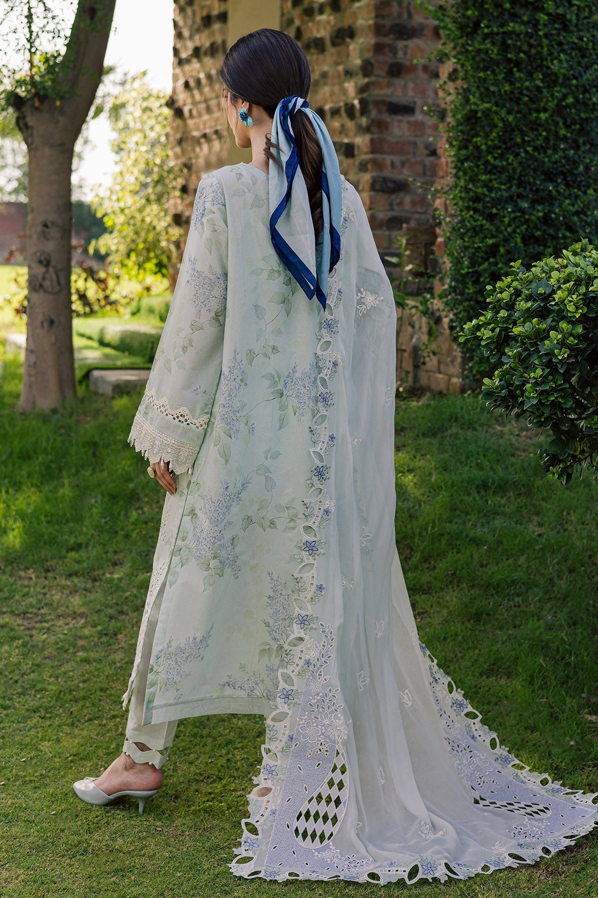 Nureh | Raha Lawn | NE-262
