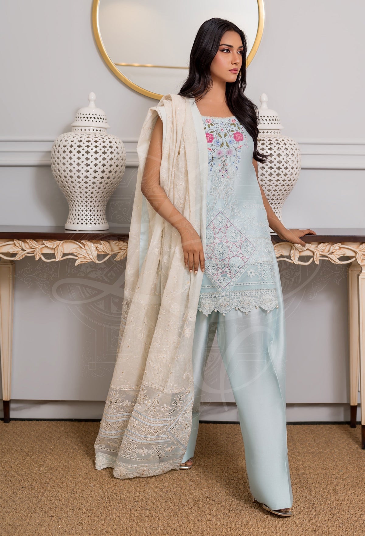 Layla Chatoor | Pret A Porter | LC-40