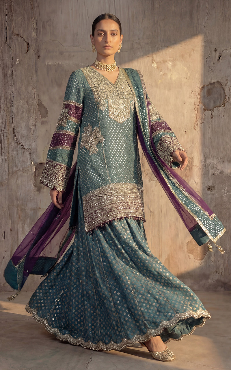 Threads and Motifs | Formal Outfits | 10576